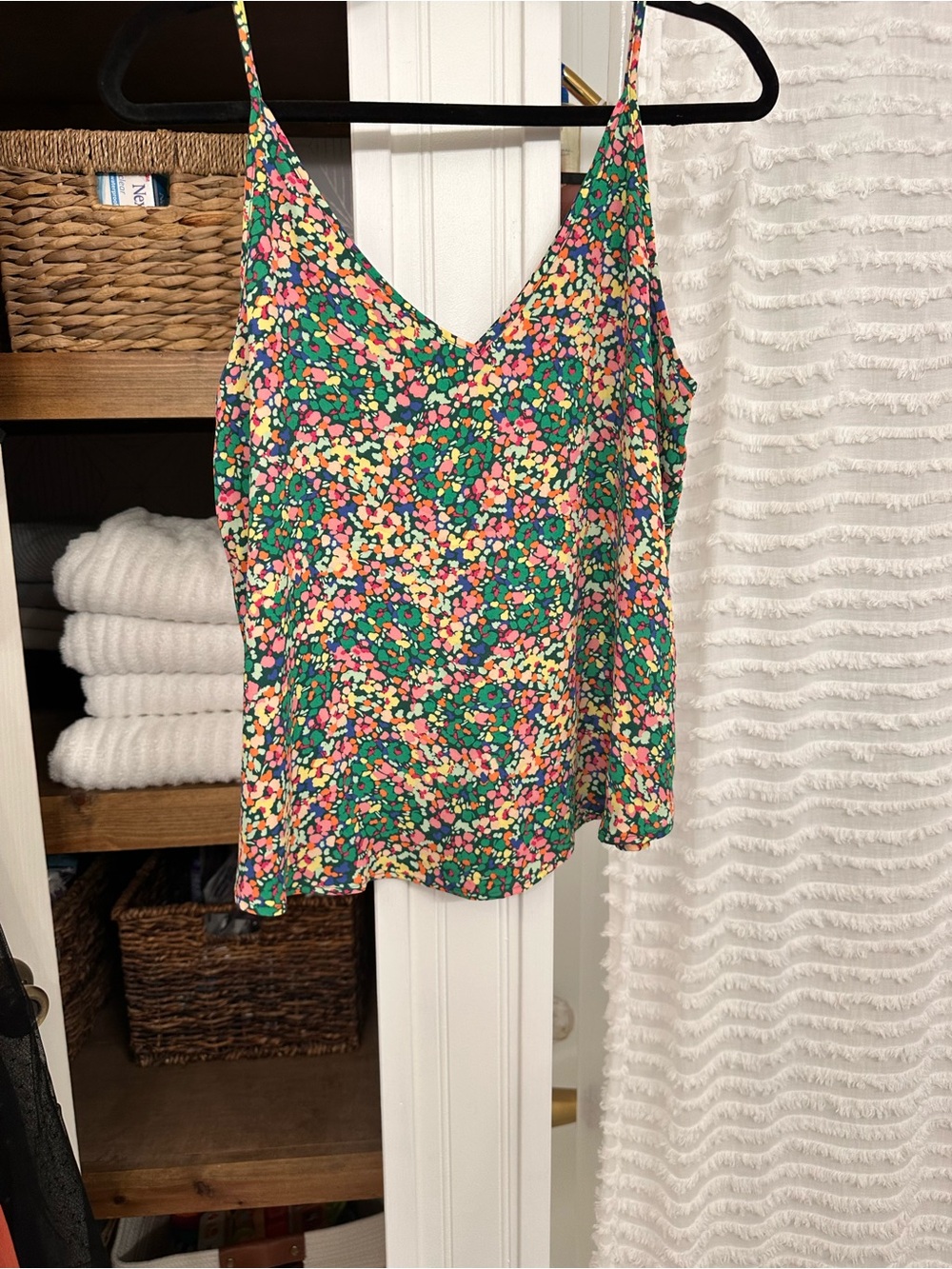 LOFT Green Floral V-Neck Spaghetti Strap Cami